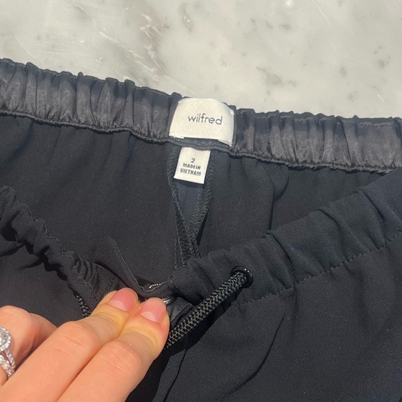 Aritzia WILFRED Marne Pant | Black Size 2 - Picture 4 of 4